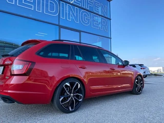 Skoda Octavia RS Kombi - Brock RC34 3