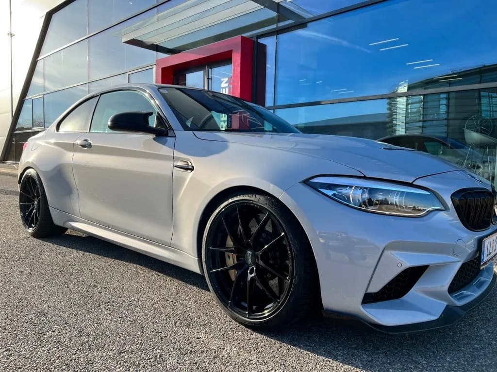 BMW M2 Competition - OZ Ultraleggera 2