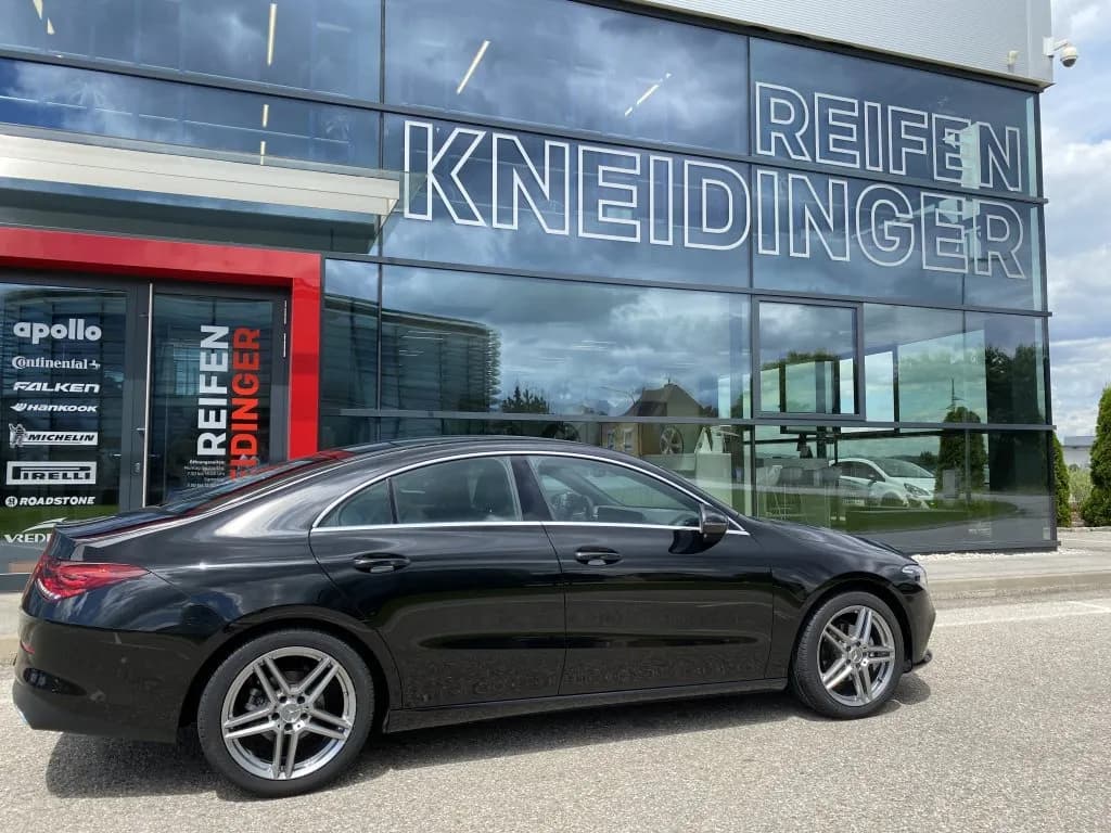 Mercedes CLA - Rial M10 2