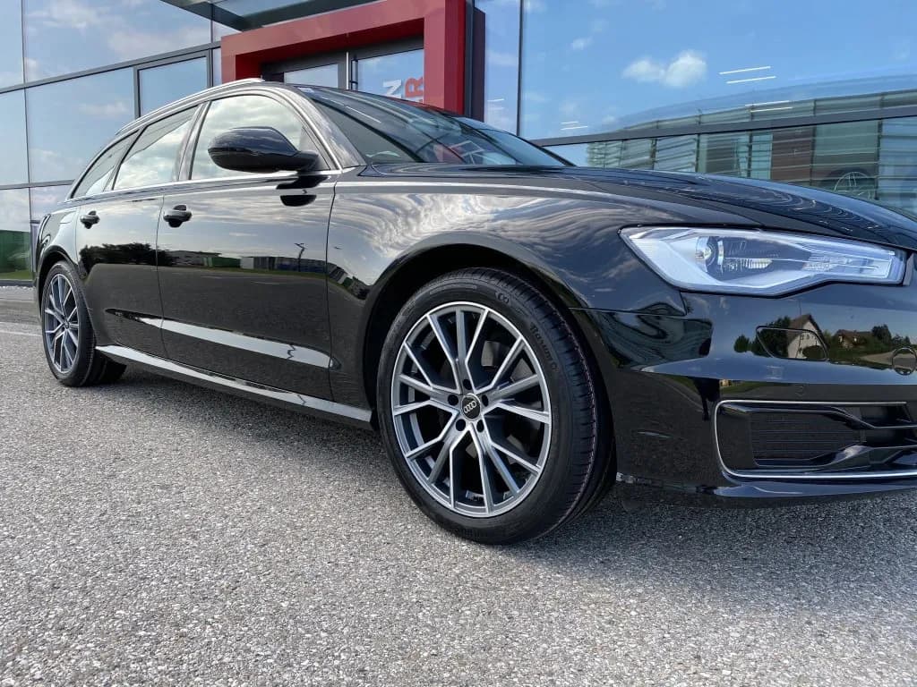 AUDI A6 Avant - AVUS AF18 2