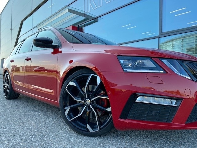 Skoda Octavia RS Kombi - Brock RC34